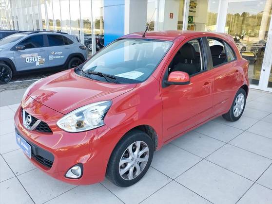 NISSAN MARCH 1.6 SV 16V FLEX 4P XTRONIC NISSAN MARCH 1.6 SV 16V FLEX 4P XTRONIC
